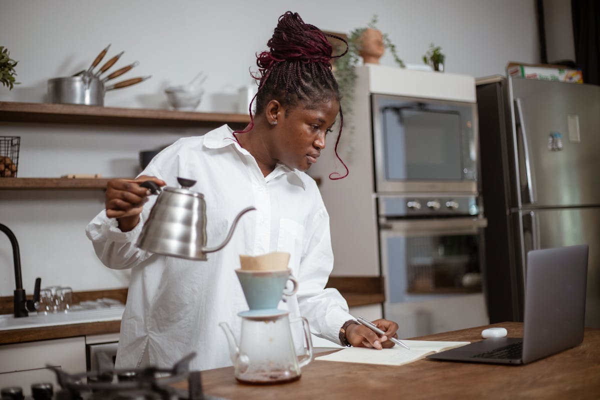 restaurant worker preparing meals